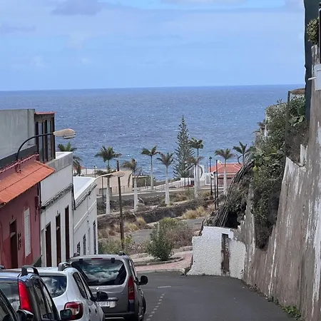 Retiro Costa De Lava Nyaraló